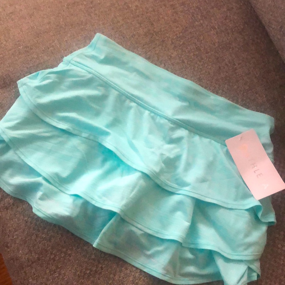 Athlete new Skort size S